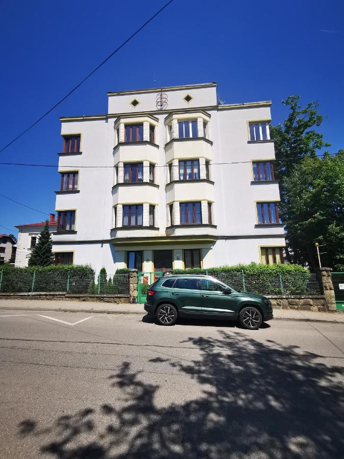 Mario Bezplatny Parking Apartment
